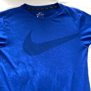 3 Nike Dri fit Boys t-shirt’s